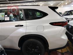 تۆیۆتا هایلاندەر